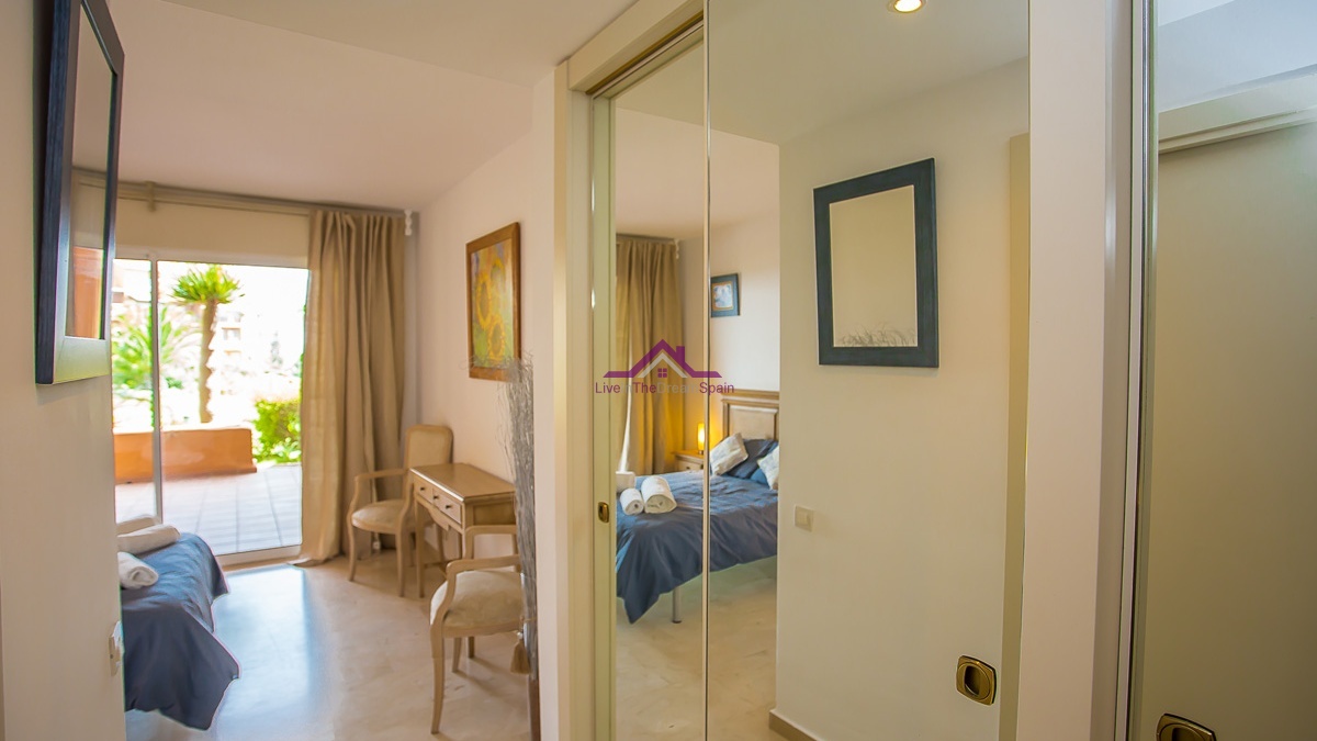 Manilva, Spain, 2 Bedrooms Bedrooms, ,2 BathroomsBathrooms,Apartment,For Rent,1120