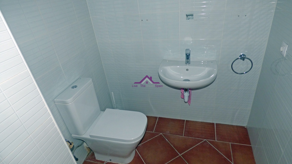 Elviria,Spain,1 BathroomBathrooms,Commercial,1136
