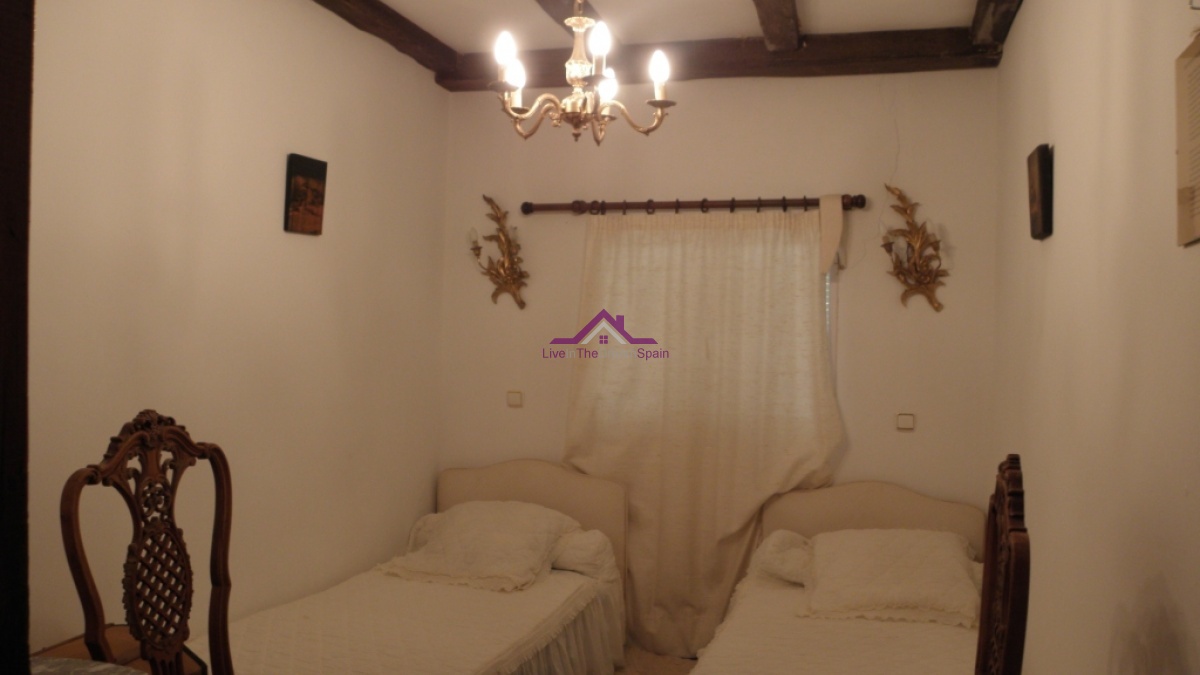 Las Lomas,Alhaurin El Grande,Spain,7 Bedrooms Bedrooms,2 BathroomsBathrooms,Finca,Las Lomas,1038